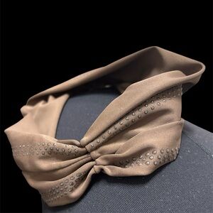 Vintage style solid Brown Patterned twist Headband